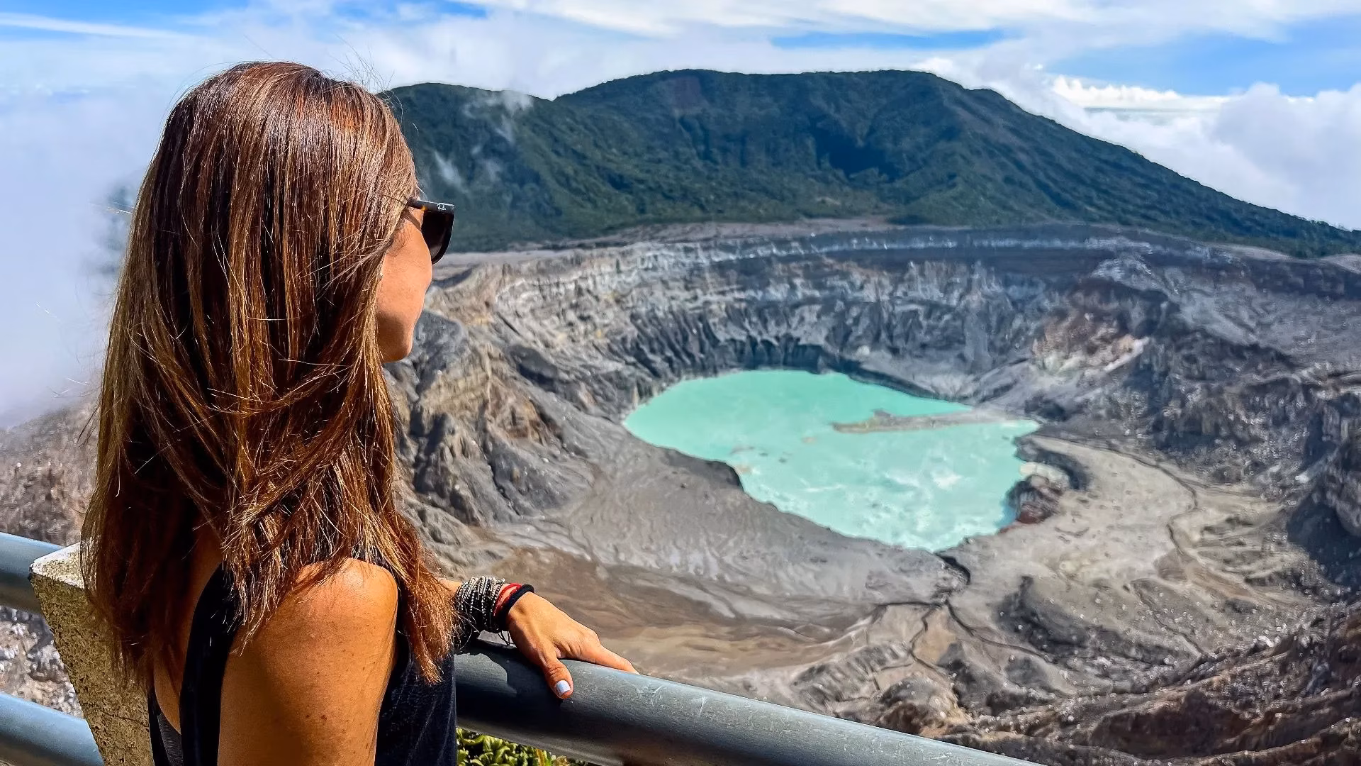how-to-explore-costa-rica-on-a-budget-in-2026-insider-tips-from-a-local-image-0