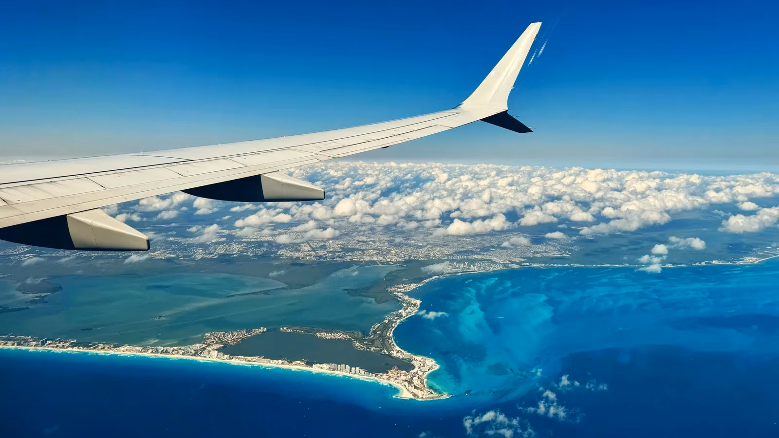 my-unforgettable-spring-break-adventure-finding-89-flights-to-cancun-from-chicago-image-0